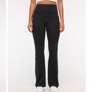 NWT Abecrombie YPB sculptLUX Flare Legging